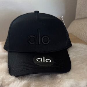 ALO Yoga Black Mesh Trucker Hat